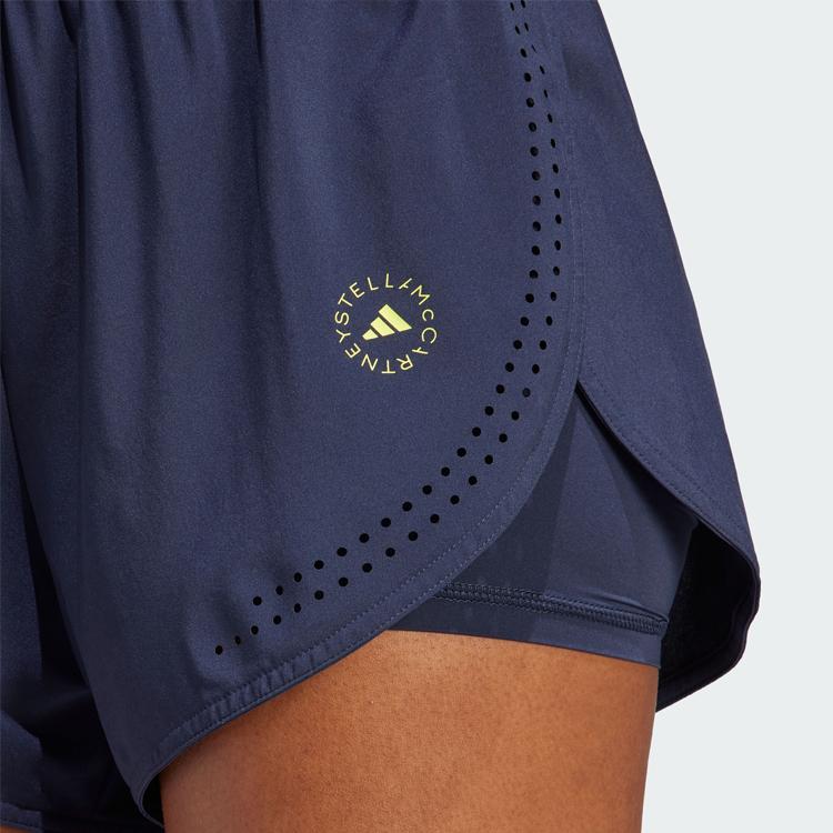 adidas X Stella McCartney Pantaloncini da Allenamento Due in Uno con Logo Puro Donna Fondo Blu Leggenda-Inchiostro IB6827