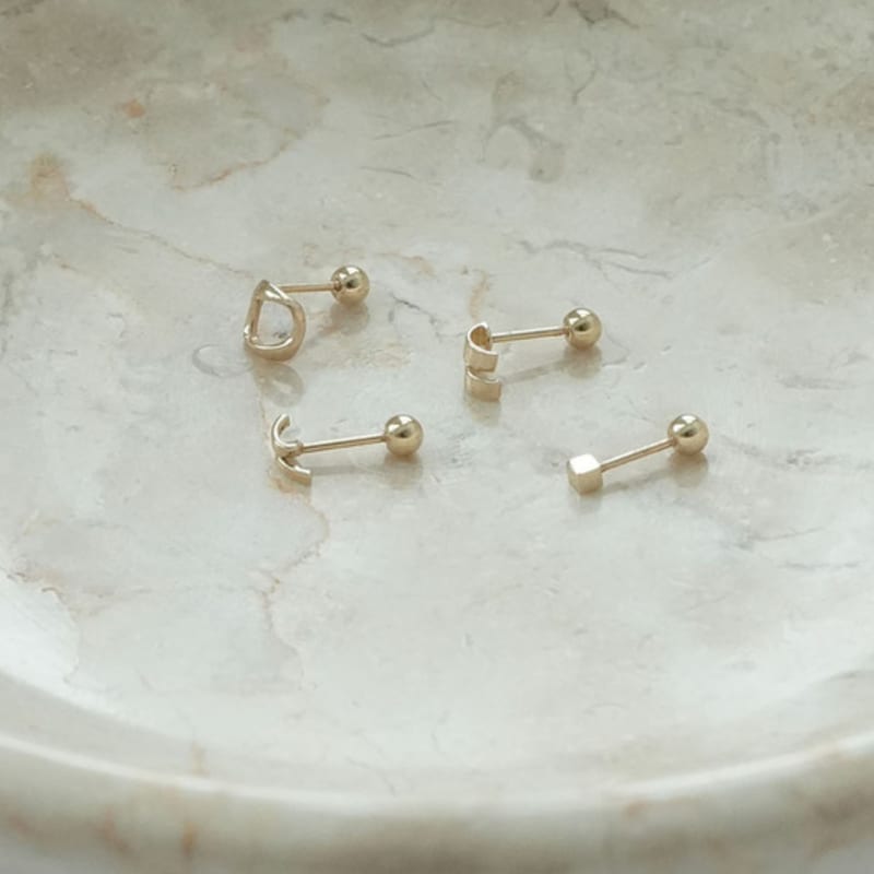 Youngglow 14k Twisted Ring Piercing