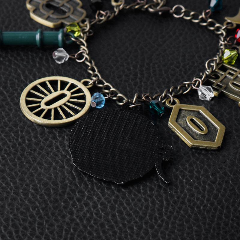 Anime Demon Slayer Charm Bracelet For Women Men Evil Kamado Tanjirou Figure Bangle Bracelet Adjustbale Chain Jewelry Gifts