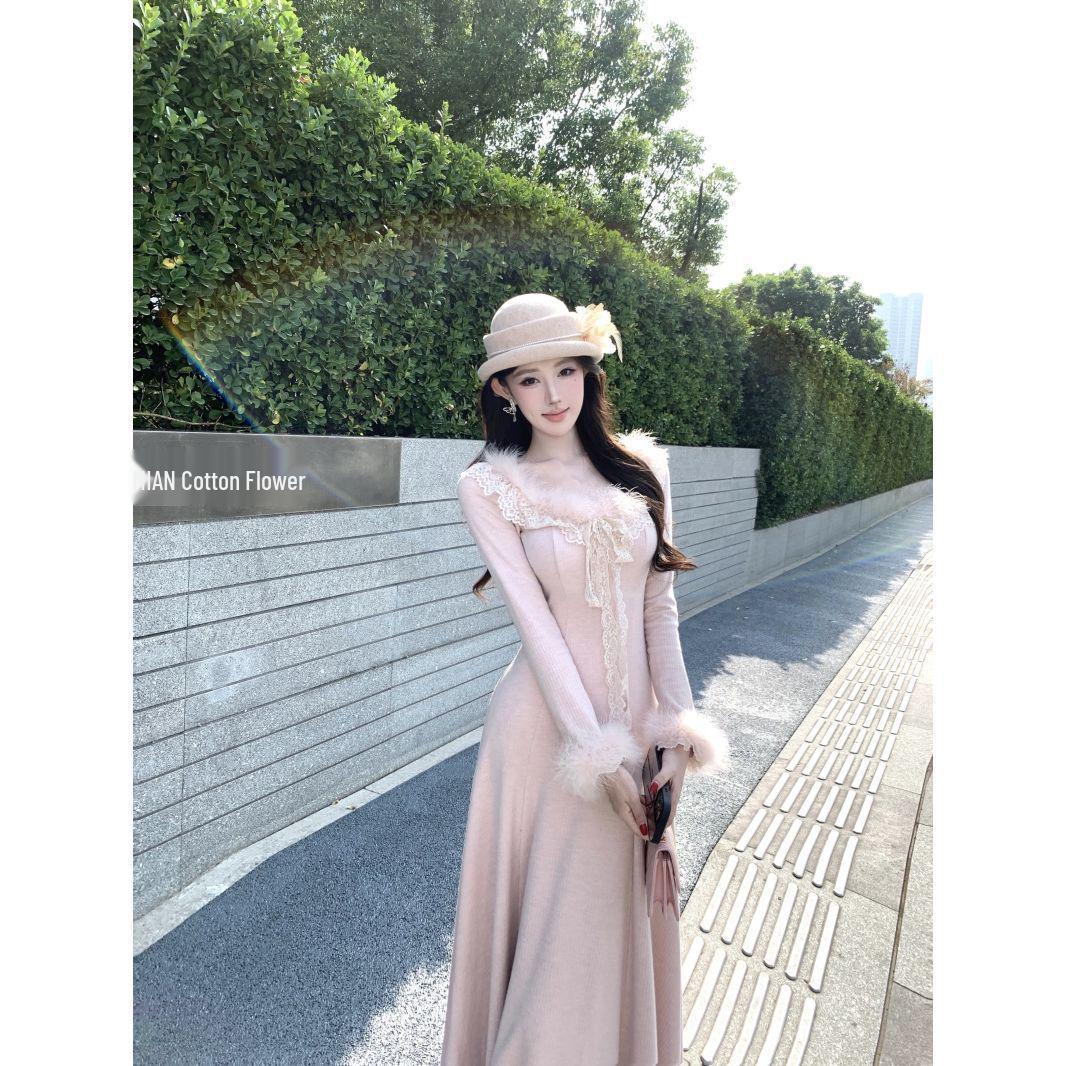 

Korean-Style Slim Knit Dress with Lace Trim and Cinched Waist Small рожевий