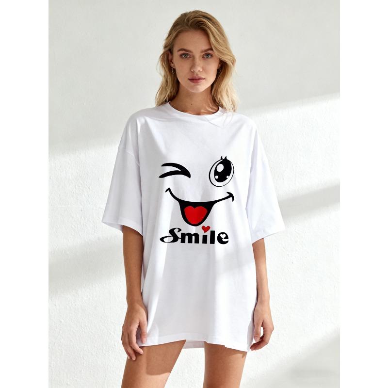 Oversized T Shirt Black Winking Face With Heart Tongue And Smile Text Casual Wear For Women Summer Outfit Streetwear Fashion Top
