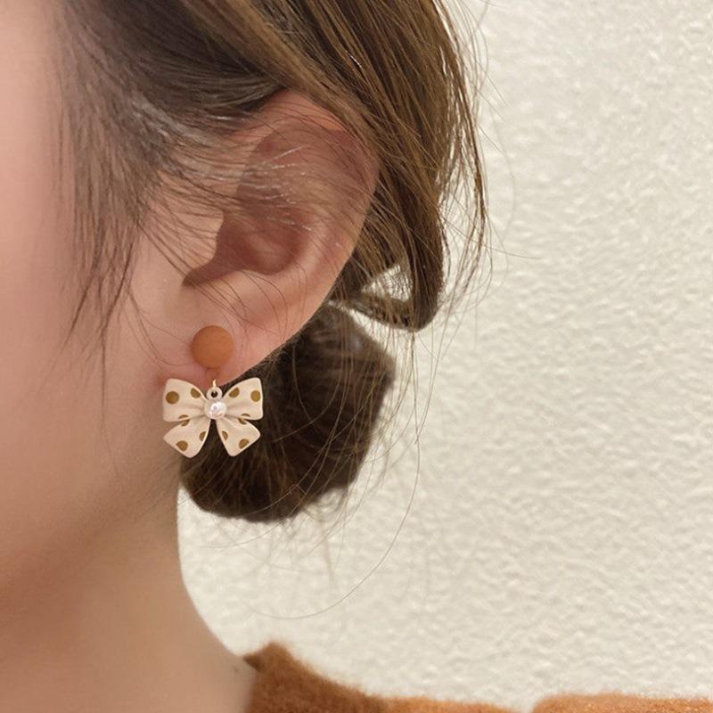 Silver Needle Personalized Stud Earrings Women's Autumn and Winter New Trendy Bow Earrings Exquisite Temperament Earrings