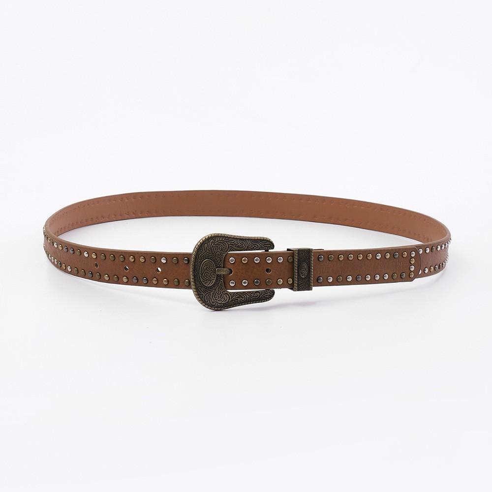 The Retro Mixed-color Rivet Belt Is Fashionable, Individualistic and High-end for Women. It Pairs Well with Jeans and A Belt for Trendy Decoration