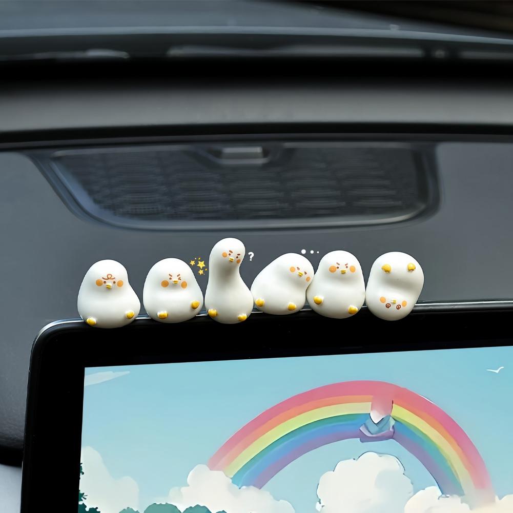 3/6 ks Dekorace zpětného zrcátka do auta Malá roztomilá kachní panenka Pryskyřičná ozdoba Doplňky do interiéru auta