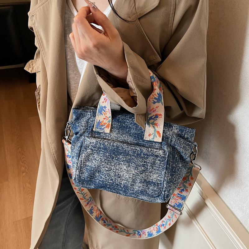 Bags Women's Daily Versatile Student Premium Denim Commuter Bag Portable Shoulder Bag