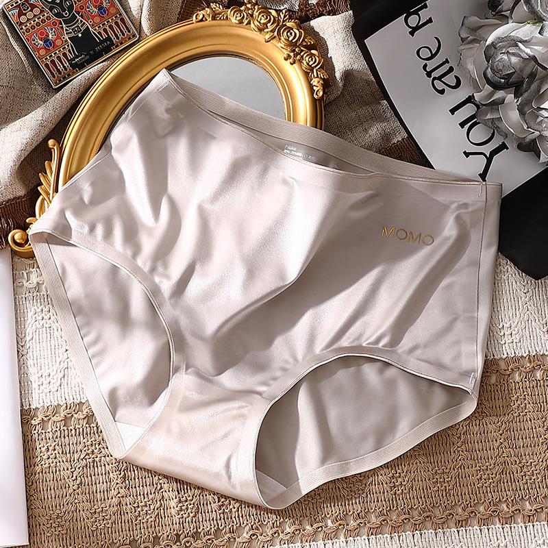 High Luxury Silk Silky Underwear with Feminine Feel Wrapped In Buttocks Mulberry Silk Antibacterial Mid Waist Women's Underwear Panties
