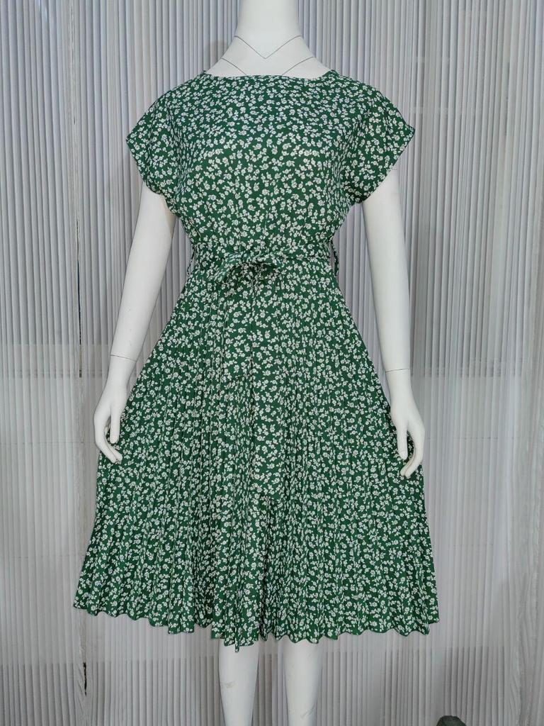 2025 European & American Summer Floral Lace Dress - Casual Short-Sleeved Pleated Skirt