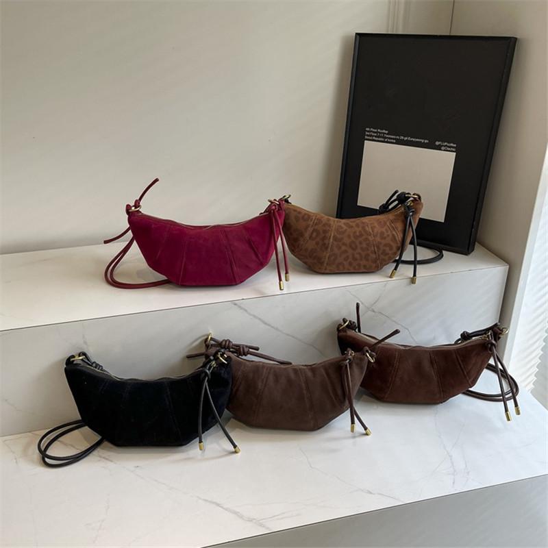 Wildleder Halbmond Mini-Taschen Stilvolles Zugband-Design, Leopard- und Uni-Farben, Goldene Akzente Kompakt, Trendig Vielseitig für Freizeit-Outfits