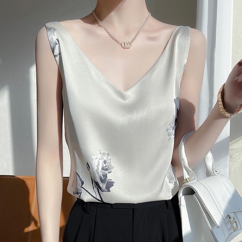 Women's 24-Year Printed Silk Camisole - Round Neck and V-Neck Satin Mulberry Silk Top for Summer Suit Layering