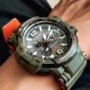 Casio G-SHOCK Serie Aerospaziale GRAVITYMASTER Potente Verde Oliva Stile Militare Professionale per il Volo Movimento al Quarzo Solare Resina GPW-1000KH-3A2021