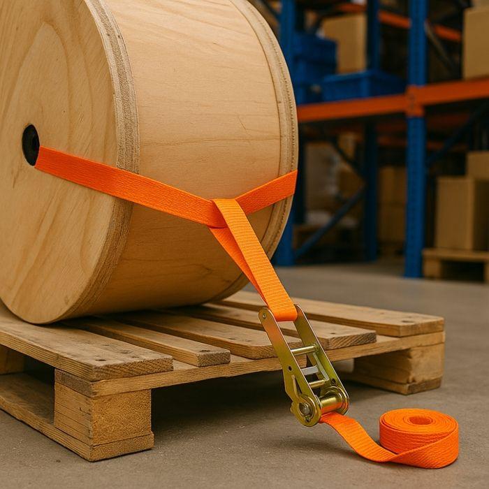 Ratschengurt 4,5m x 25mm – Verstärkt für Transport &; Wird geladen