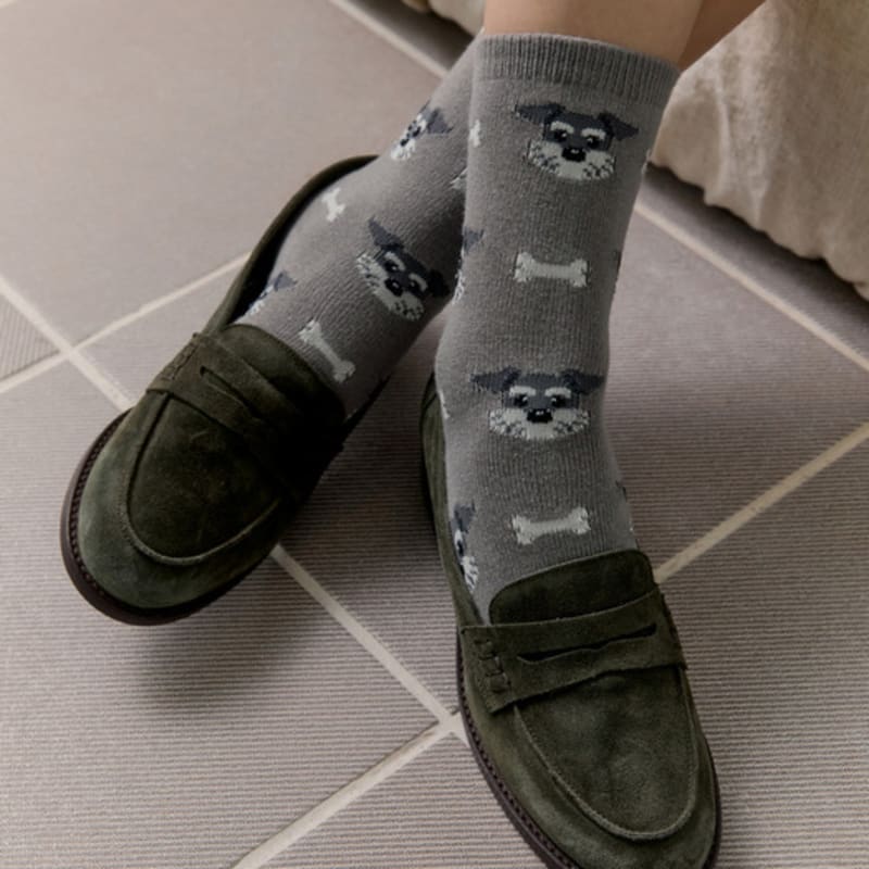 

SOCKS APPEAL schnauzer loves bone M