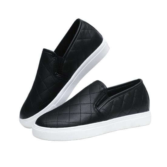 Осенние повседневные женские туфли из искусственной кожи с круглым носком без шнуровки на плоской подошве нескользящие лоферы 36 чёрный 4689₽