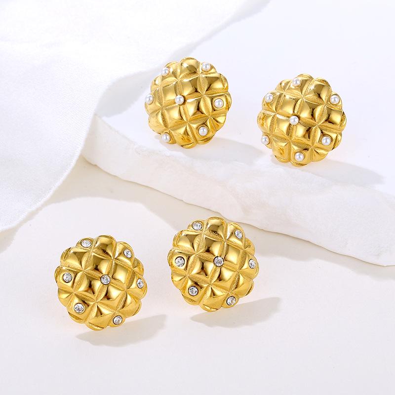

Elegant Argyle Zircon Pearl Stainless Steel Women s Earrings 18K