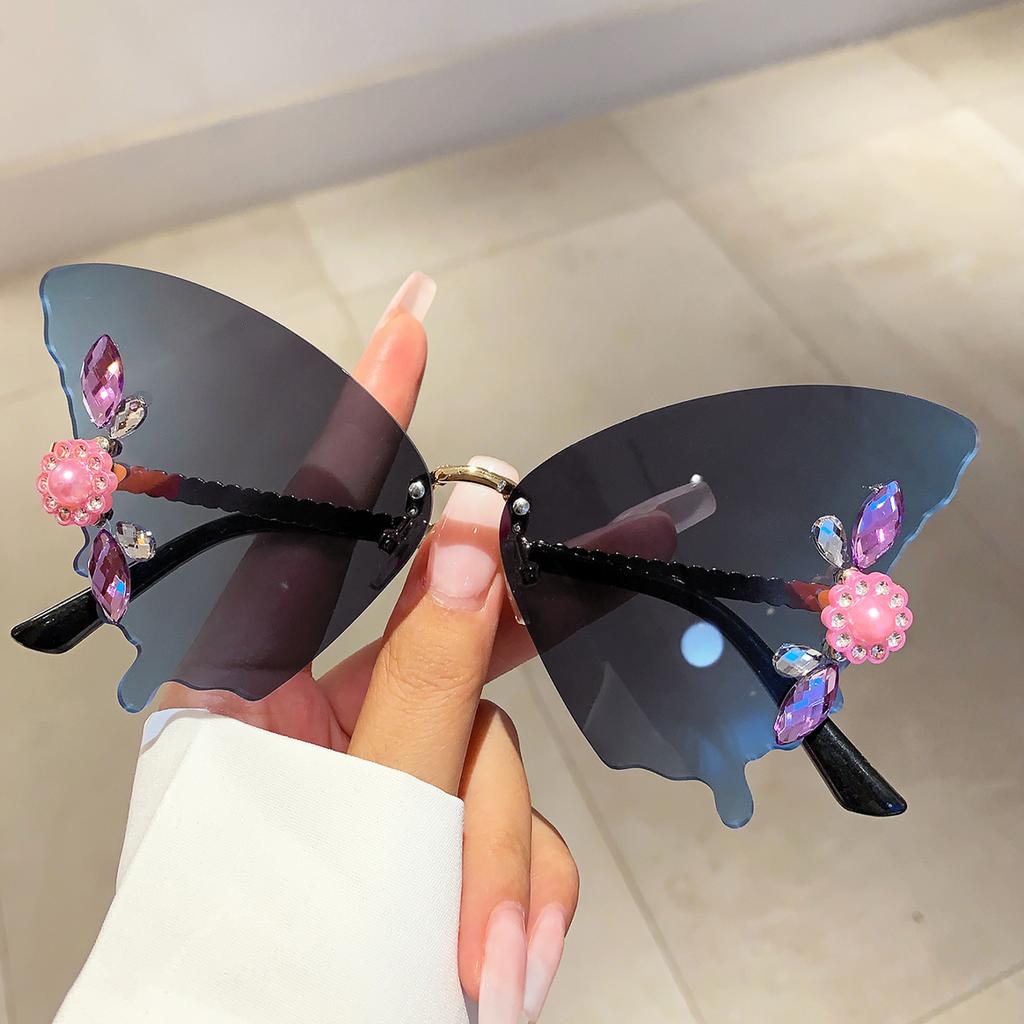 Rimless Butterfly Designer Shades Fashion Crystal Gradient Sunglasses Oversize Decoration Party Women's Sun Glasses