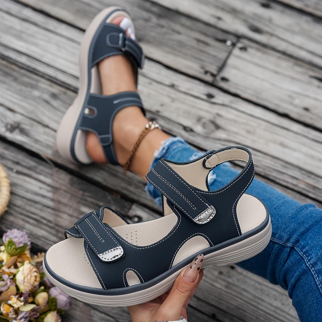 Bequeme, einfarbige Sandalen mit schrägem Absatz für Damen, modische, hohle, einfache Strandschuhe mit dicker Sohle und Knöchelriemen, Freizeitschuhe für den Sommer im Freien