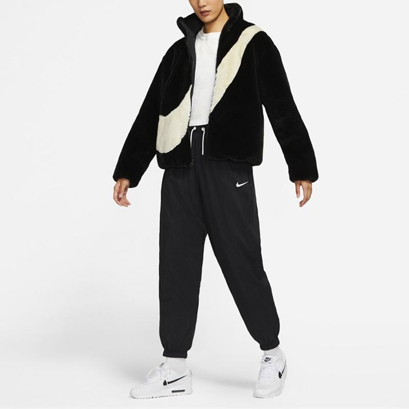 Nike Womens Oversized Swoosh Logo Jacket (Asia Sizing) Black Fossil Women Streetwear DO3792-010