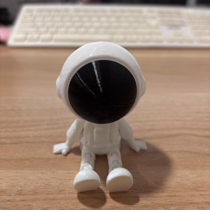 3D Printed Astronaut Alien Statue Ornaments, Unique Space Science Fiction Designed Movable Aliens, Astronaut Party Decorations