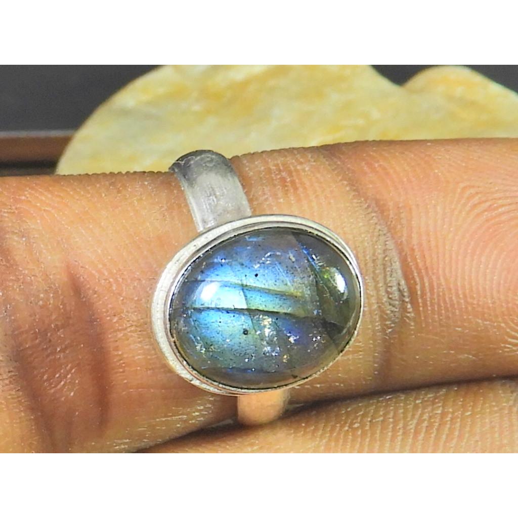 

Oval Labradorite Ring US-7 Solid 925 Sterling Silver Chunky Gemstone Ring MK-04