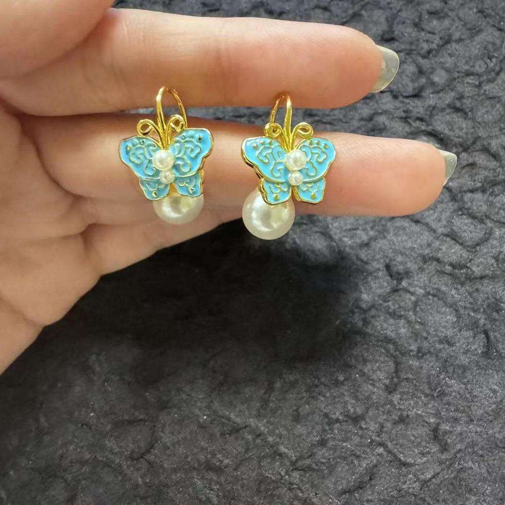 Handcrafted Butterfly Earrings: Intangible Cultural Heritage Design