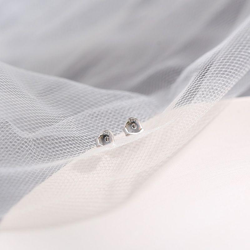 

Korean-Style Fashionable Sterling Silver Graceful Hypoallergenic Female Stud Earrings Silvery white