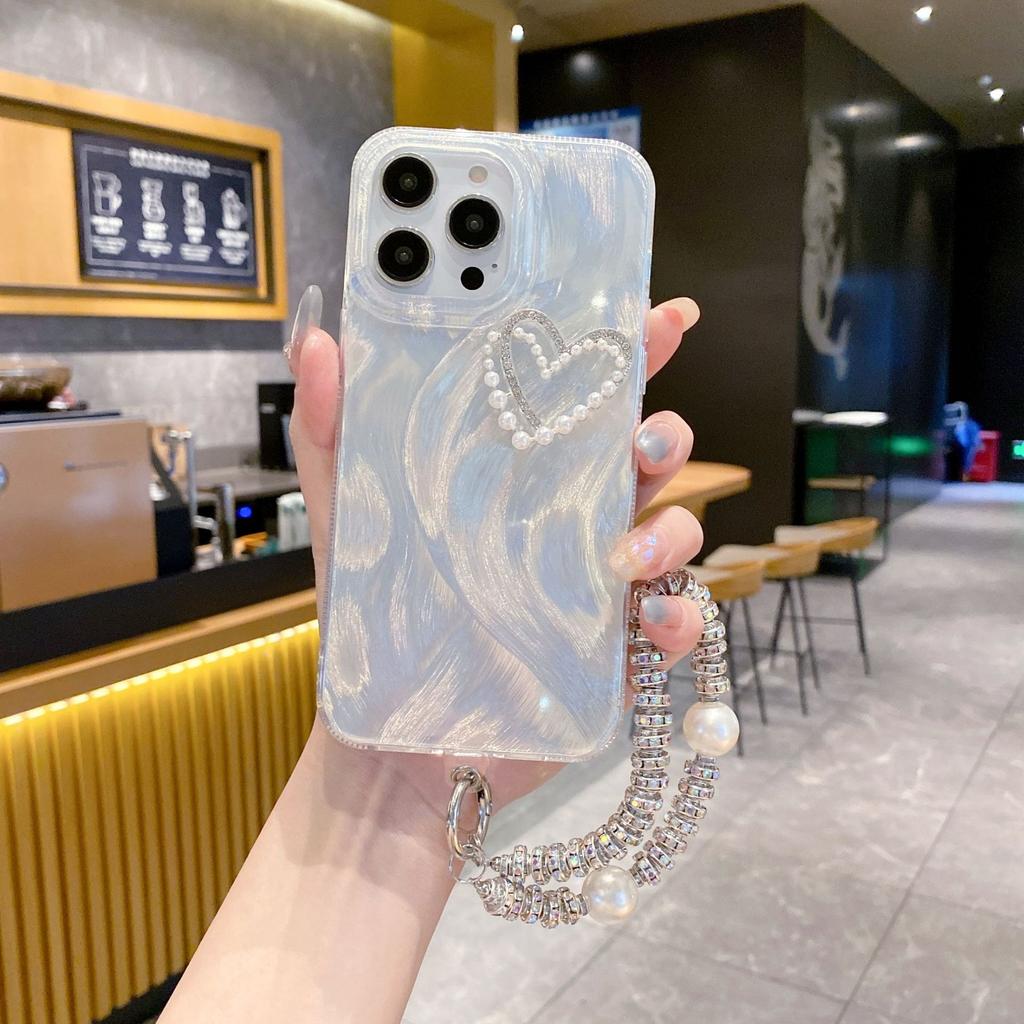 Feather Gauze Is Suitable for The Apple 15PRO Spring and Summer Simple Protective Case, Fairy Heart Pearl Chain, and Phone13 Case