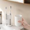 Rutschfester Zahnbürstenhalter 360 Grad drehbarer Zahnbürsten-Make-up-Pinselhalter mit rutschfester Basis für Badezimmer-Aufbewahrung Organisieren
