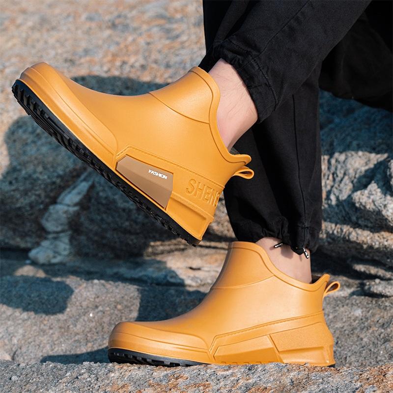 Men's And Women's Outdoor Fashionable Waterproof Anti Slip Wear Resistant Rain Shoes