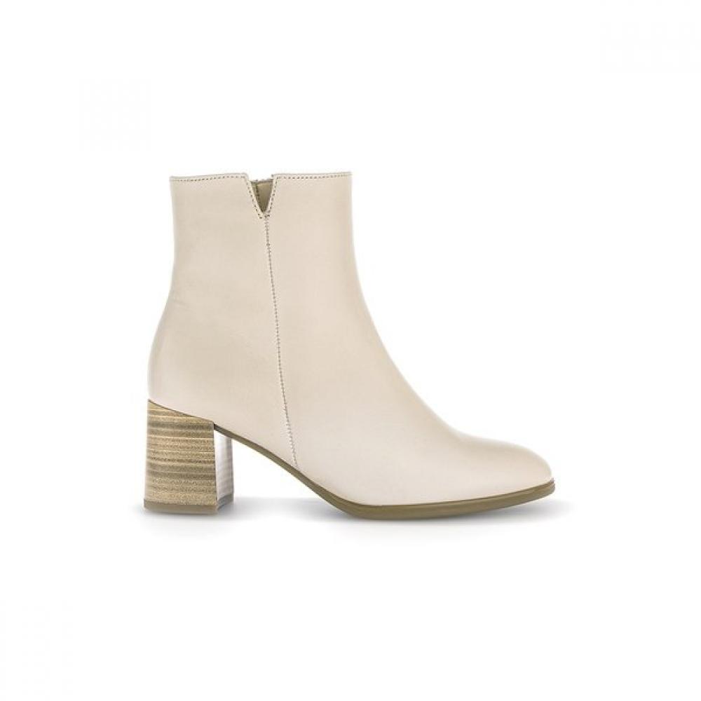 

Gabor Women Boots Gb35.530f.22 Ivory/250