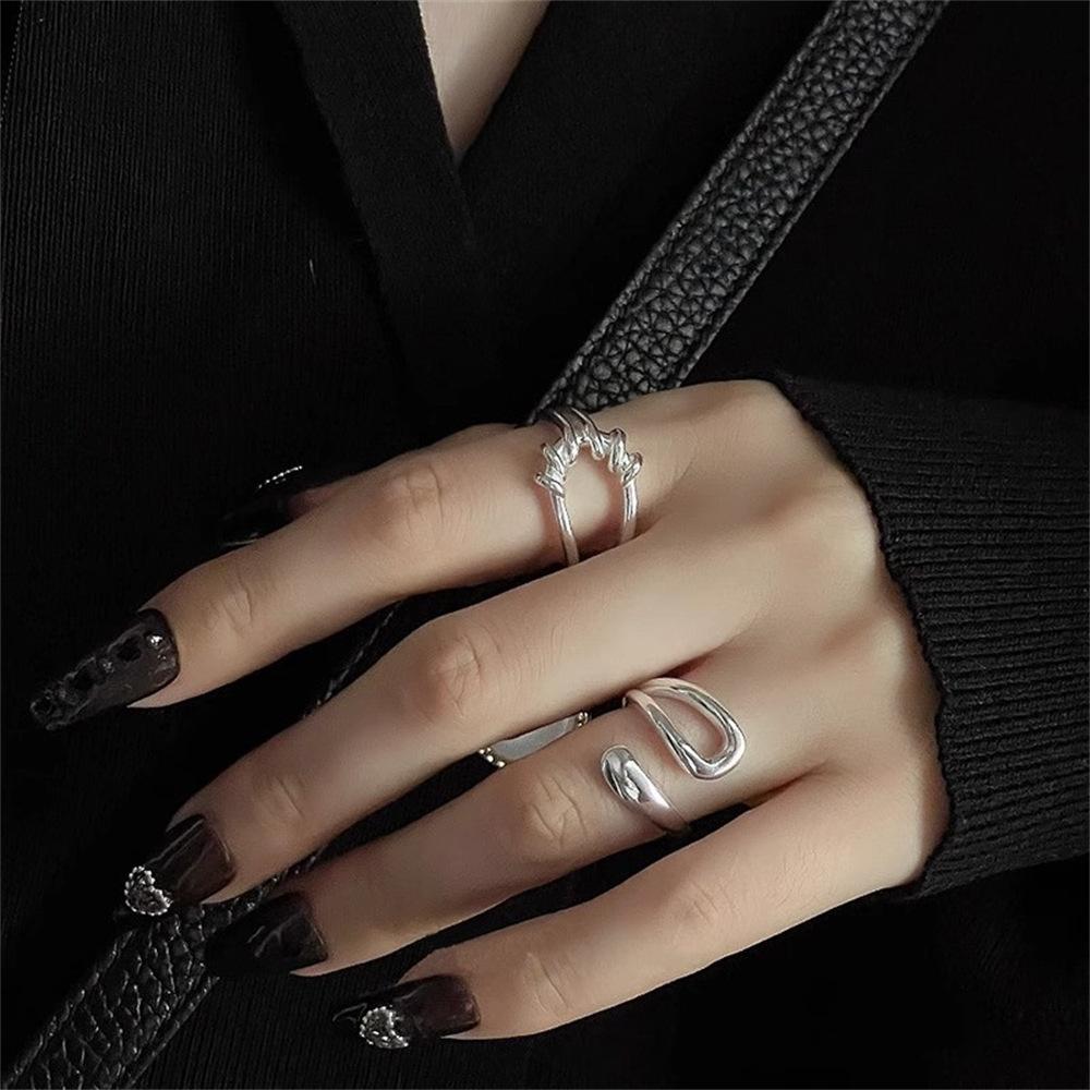 Winding Line Ring 925 Sterling Silver Cross Hollow Stack Wear Niche Design ins Cold Wind Ring