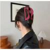 Weicher Silikon-Haifisch-Clip - Sicher und drückt nicht auf den Kopf. Es ist eine hochwertige Haarnadel für den Hinterkopf, geeignet für Hochsteckfrisuren.
