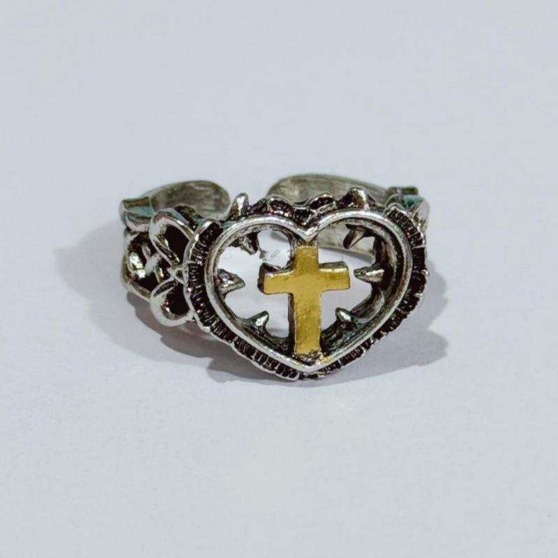 Jun'an Adjustable Heart-Shaped Gold Cross Ring