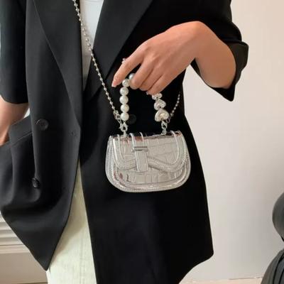 Fashion  Female PU Leather Crossbody Bags Women Shoulder Bags Pearl Chain Handbags Trendy Mini Flap Square Bags Clutch Purse