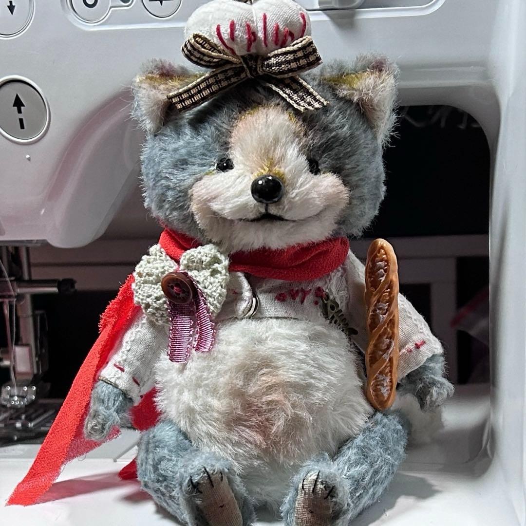 

[USED] Apprentice Cat Teddy Bear Overseas Artist Plush Toy Bear Handmade