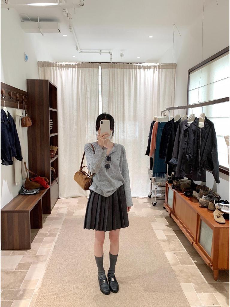 Women's Gray Wool Pleated A-line Mini Skirt with Elastic High Waist and Drawstring - College Style for Autumn and Winter
