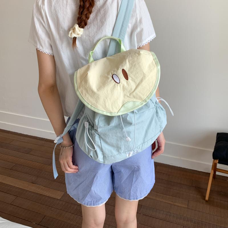 Schoolbag College Style Backpack Women's 1011 New Spring and Summer Fashion Travel Small Backpack Versatile Commuter Backpack