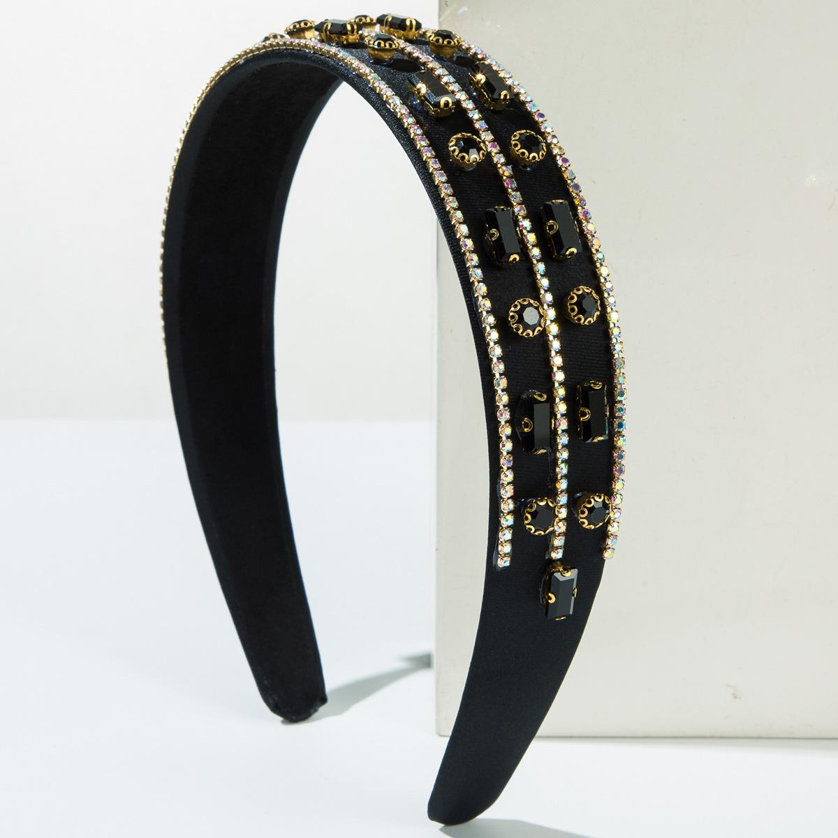 Double Row Geometric Square Crystal Headband Glitzy Rhinestone Trim Velvet Texture Hairband Modern Urban Women Hair Hoop чёрный