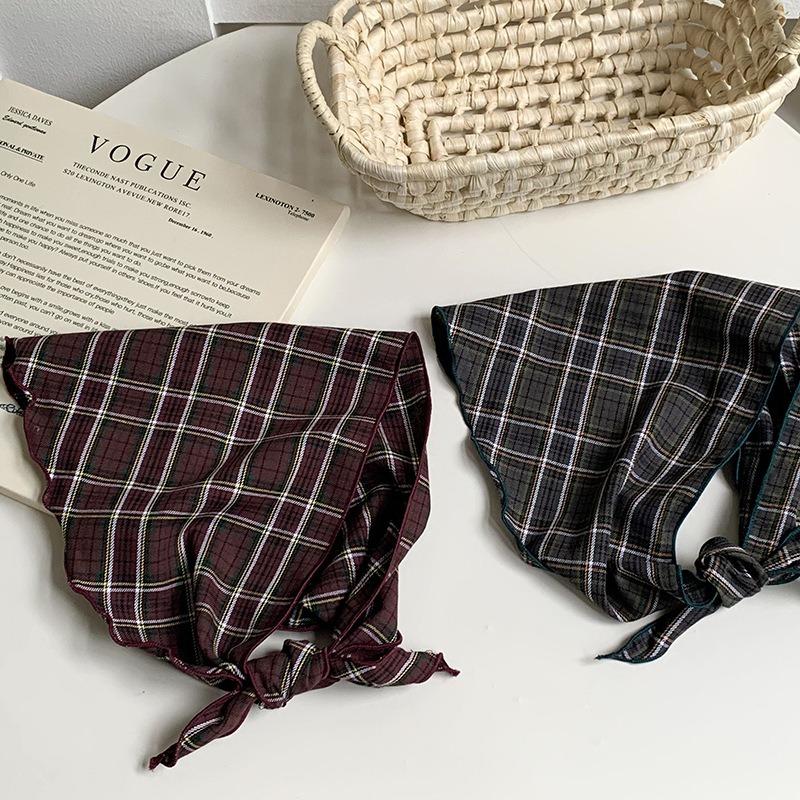 Plaid triangle scarf scarf women's spring and summer versatile retro shawl scarf neck protection small scarf headscarf headband hair accessories