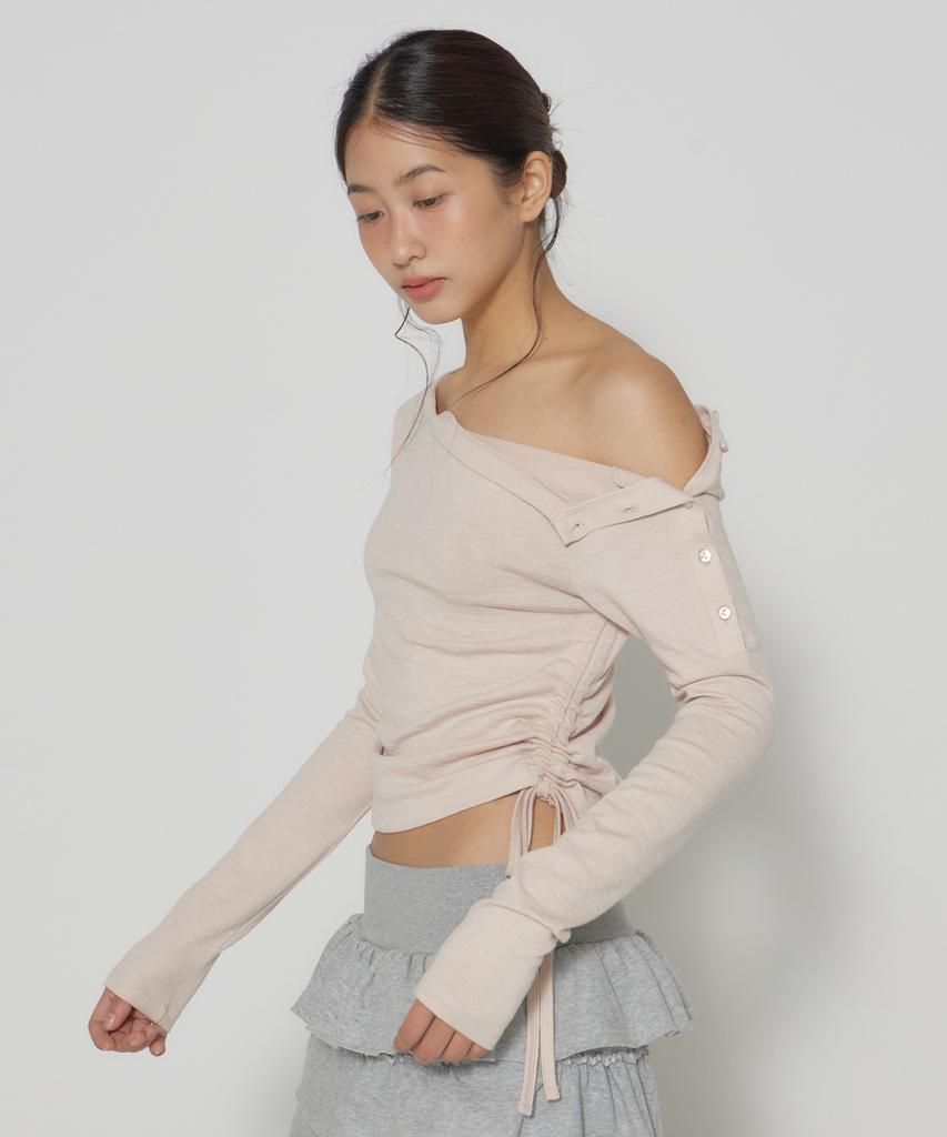 DEARSTALKER Natalie Side Button Off-Shoulder T - 2 Color