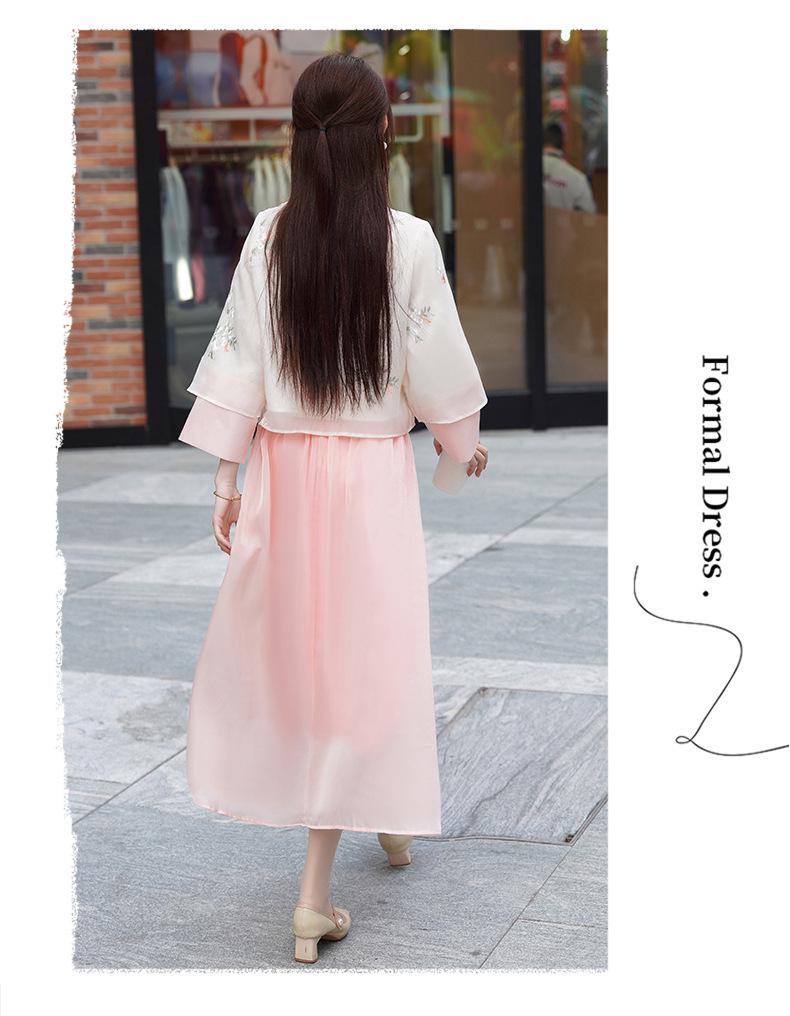 High-Quality Retro Chinese-Style Outfit: Oblique Lapel Stand Collar Top with Frog Buttons & Ethnic Skirt Set