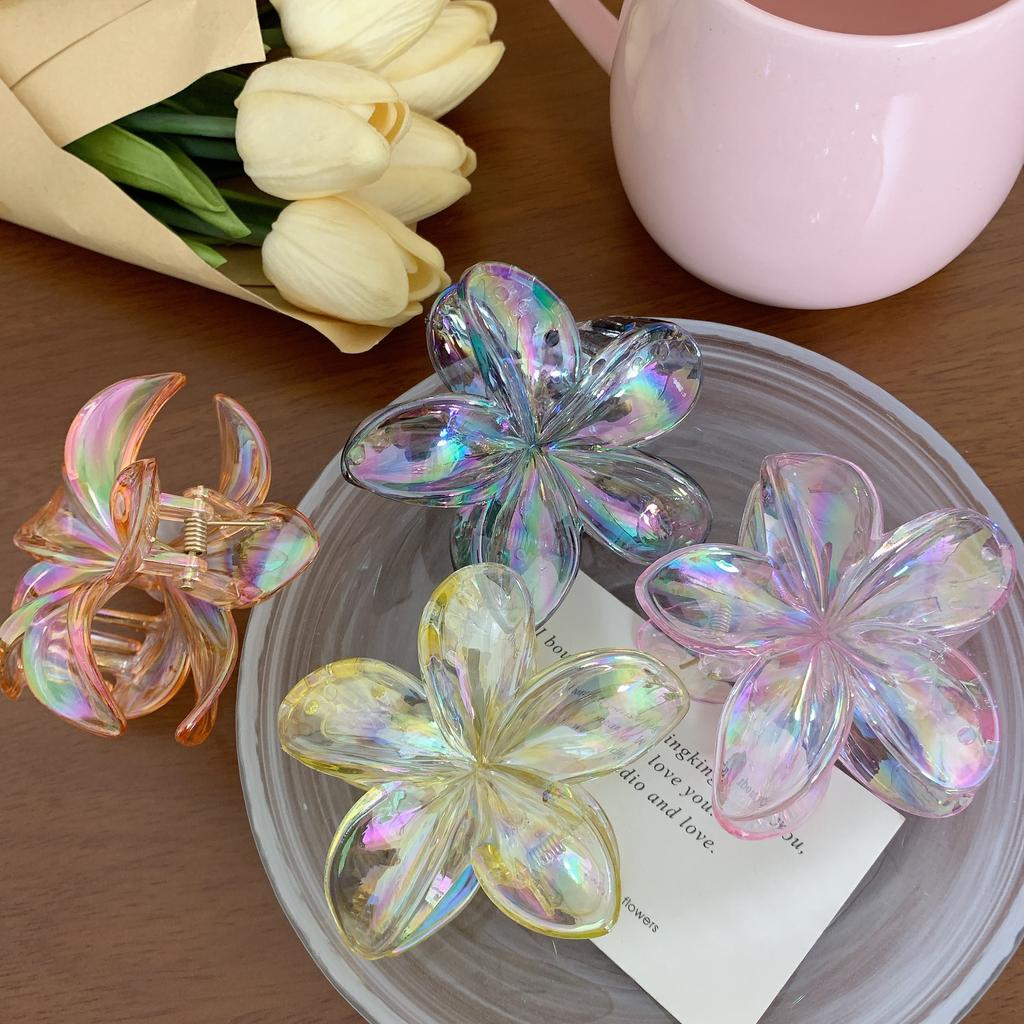 Gradient Frangipani Hair Clips Transparent Color Plumeria Disk Hair Shark Clip Ins Style Sweet Hair Clip Flower Hair Clip