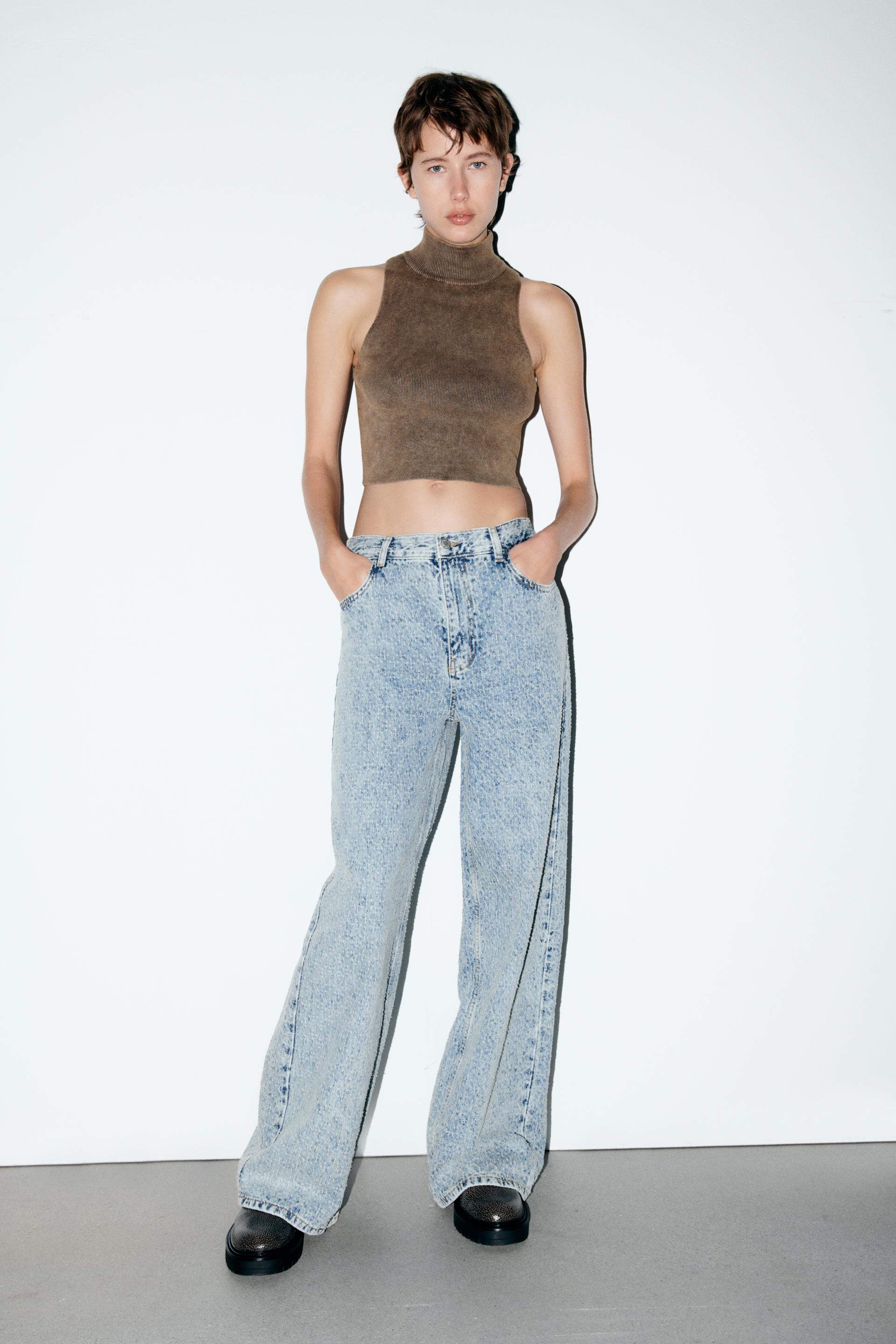 

ТРИКОТАЖНЫЙ УКОРОЧЕННЫЙ ТОП Acid WASH