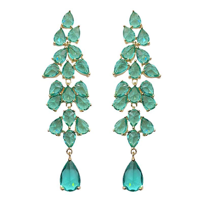 Exaggerated Green Diamond Leaf Tassel Long Earrings for Evening Dresses, Women's Accessories, 18k Gold-Plated.