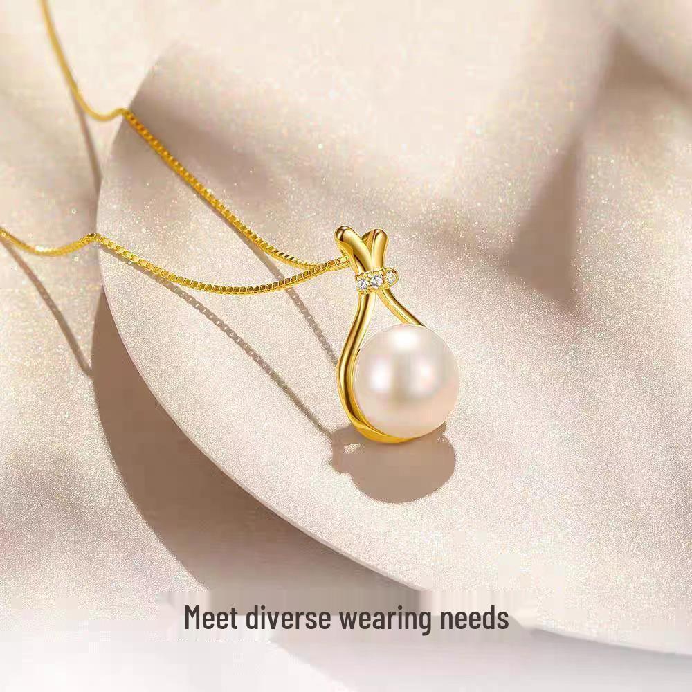2024 Summer High-End Pearl Clavicle Necklace - Elegant Light Luxury Jewelry for Women