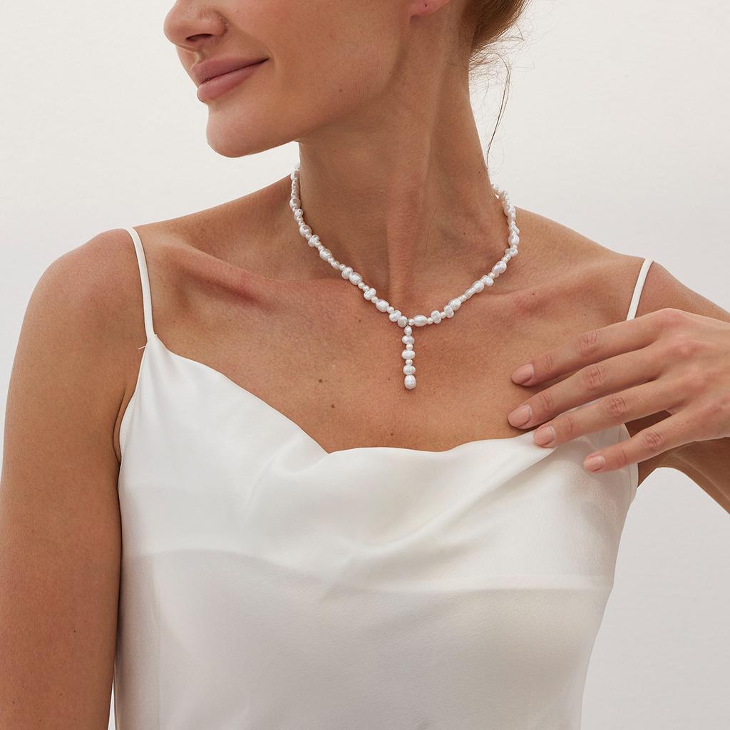 Baroque Alien Bean Pearl Beaded Necklace Niche Irregular Commuter Collar Chain