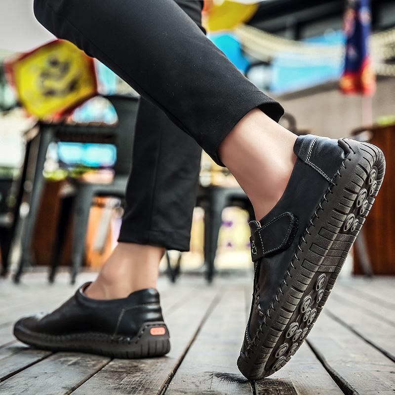 Men’s Moccasins Handmade Slip On Driving Shoes Comfort Flats Casual Shoes Plus Size Leather Shoes for Men Over Sized