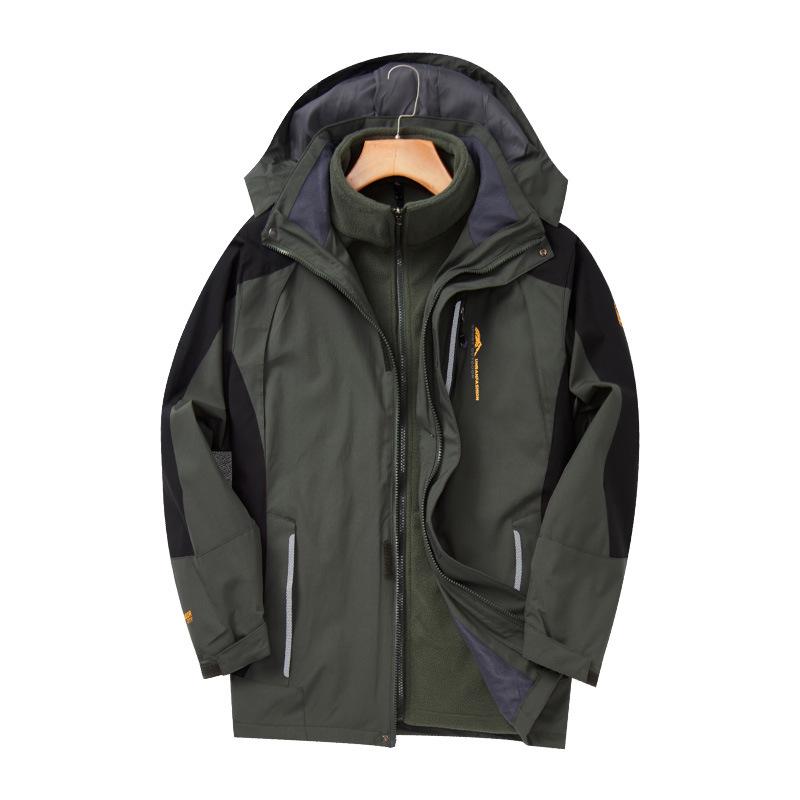 Outdoor Windproof 3-in-1 Detachable Mountaineering Suit with Two-Piece Fleece Liner