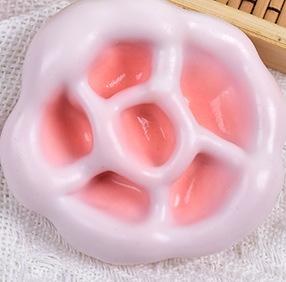 Shapeable Ice-Skinned Glutinous Rice Cake Kneading Handmade Ball Waxy Jiji Simulation Hemp Cake Slow Rebound Decompression Kneading Music
