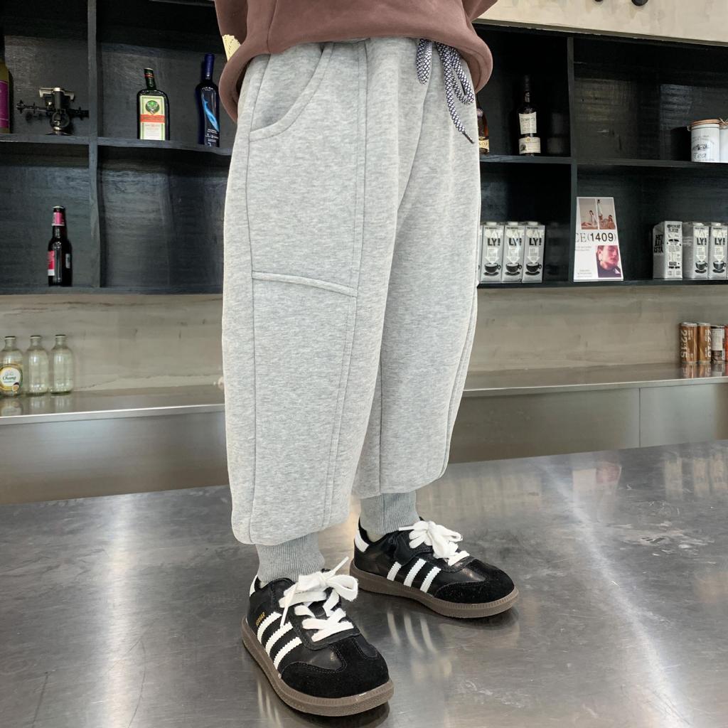 Boy's Fleece-Lined One-Piece Casual Warm Sweatpants for Fall & Winter - Stylish and Thickened Sports Pants