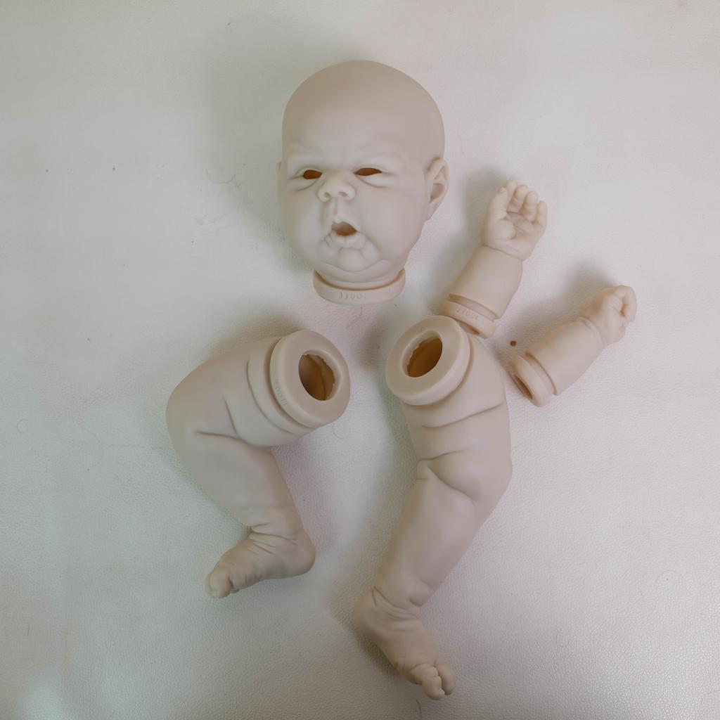 NPK 24-inch Onafgewerkte Reborn Pop Kit Limited Edition Gounchi met Stoffen Lichaam En Oogbollen DIY Poppenonderdelen voor Verzamelaars